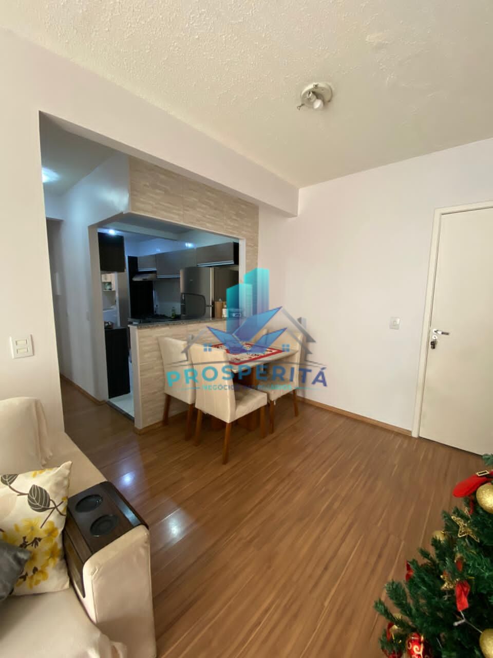 Apartamento para alugar com 2 quartos, 50m² - Foto 12