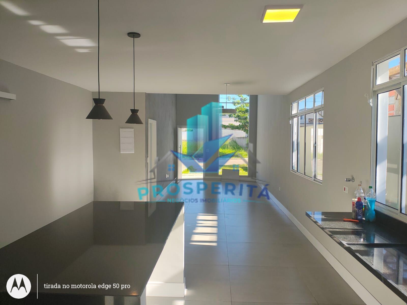 Casa para alugar com 3 quartos, 239m² - Foto 13