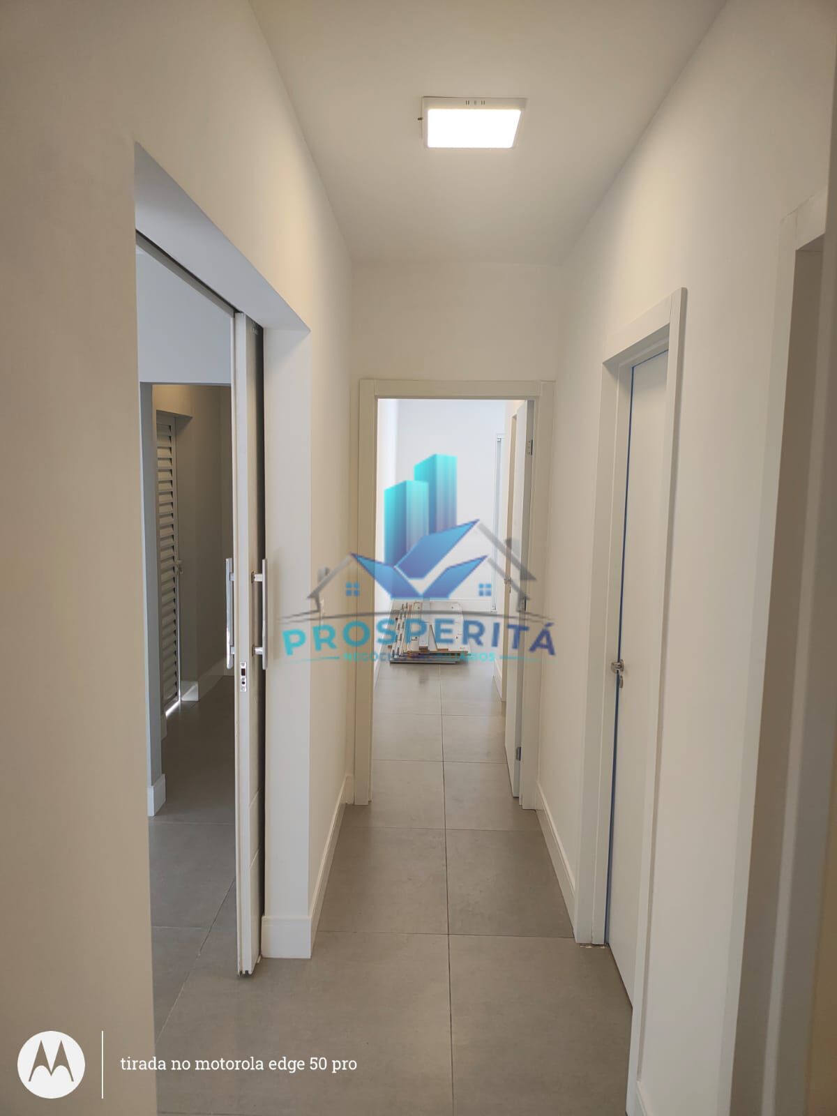Casa para alugar com 3 quartos, 239m² - Foto 17