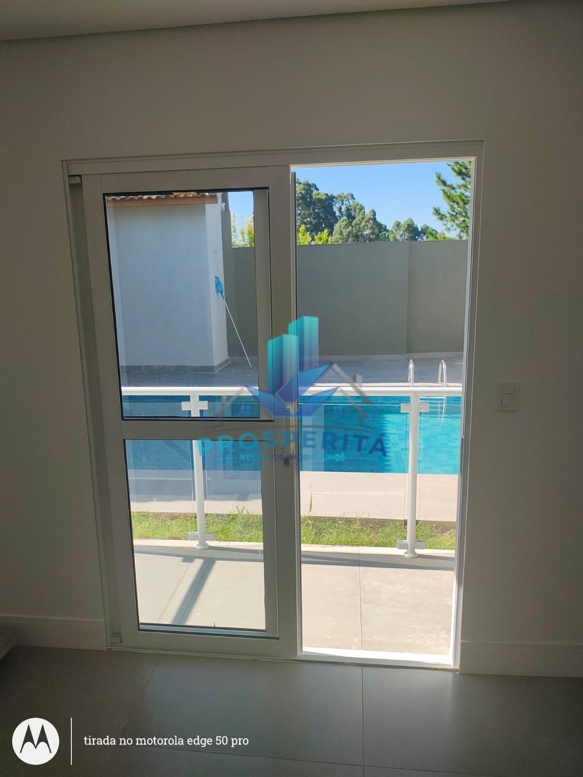 Casa para alugar com 3 quartos, 239m² - Foto 32