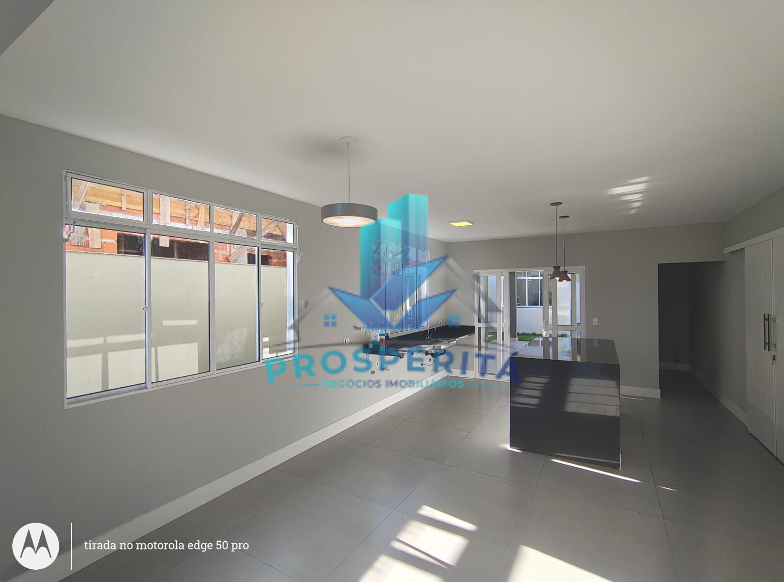 Casa para alugar com 3 quartos, 239m² - Foto 11