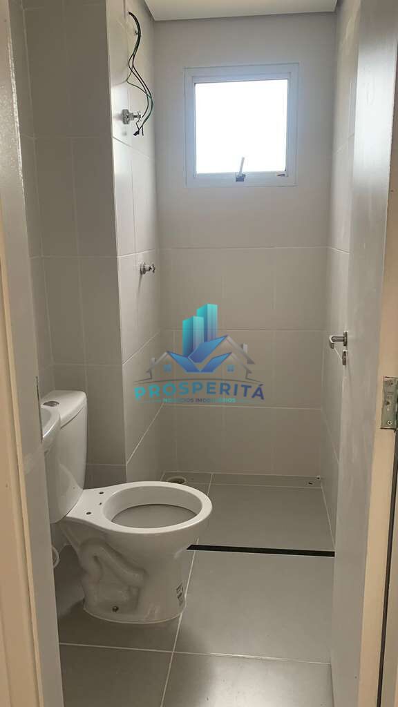 Apartamento à venda com 2 quartos, 41m² - Foto 17