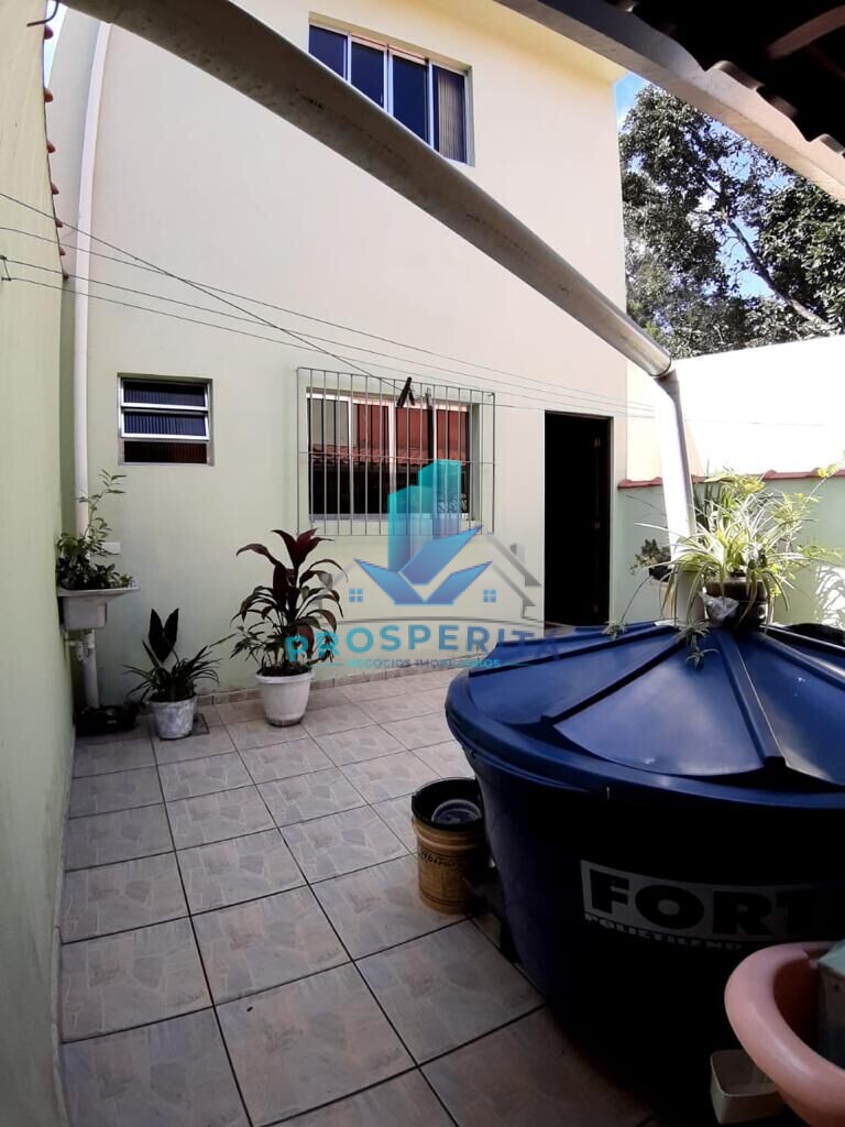 Sobrado à venda com 3 quartos, 207m² - Foto 24