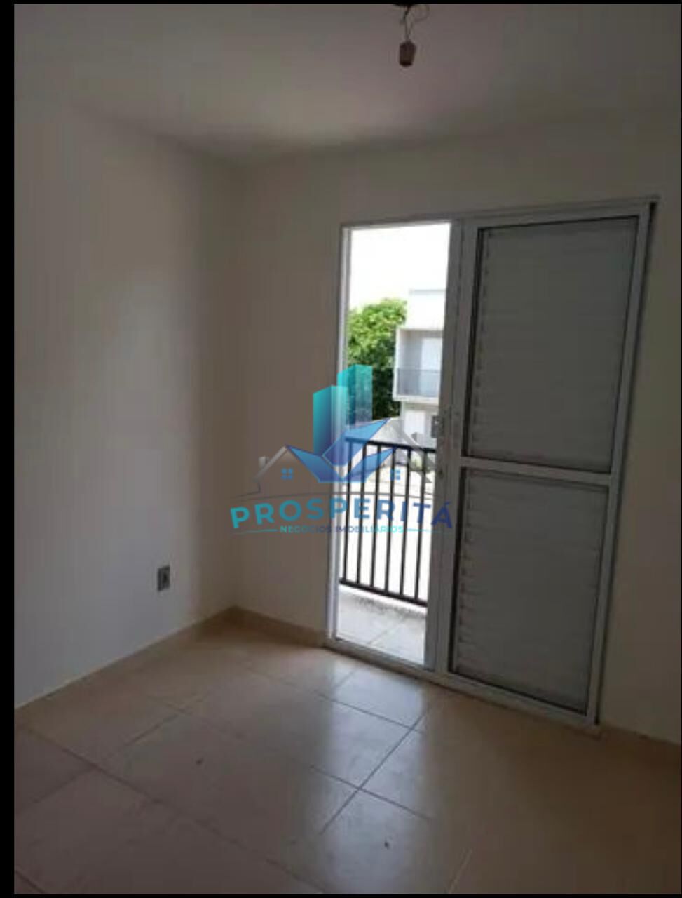 Casa à venda com 2 quartos, 105m² - Foto 9