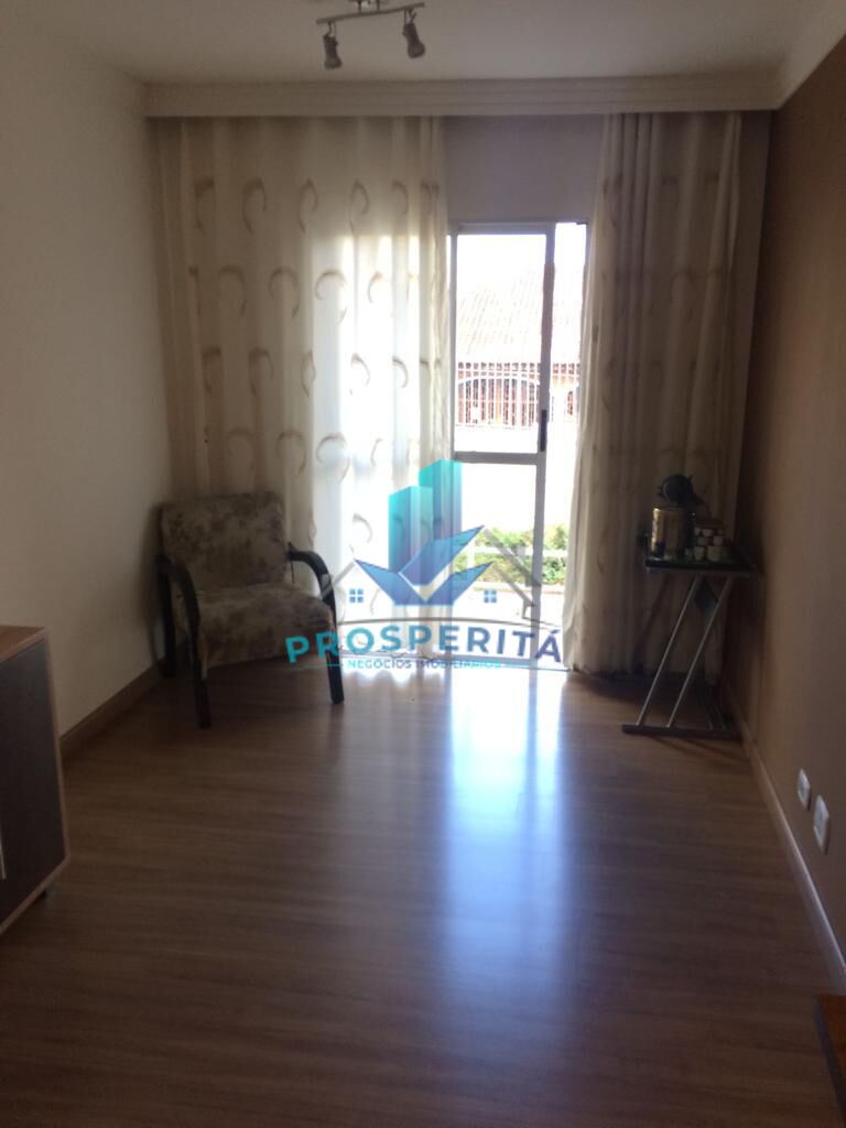 Apartamento para alugar com 3 quartos, 72m² - Foto 3