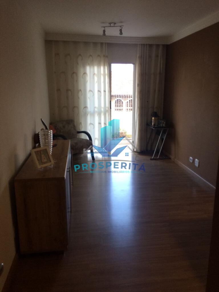 Apartamento para alugar com 3 quartos, 72m² - Foto 4