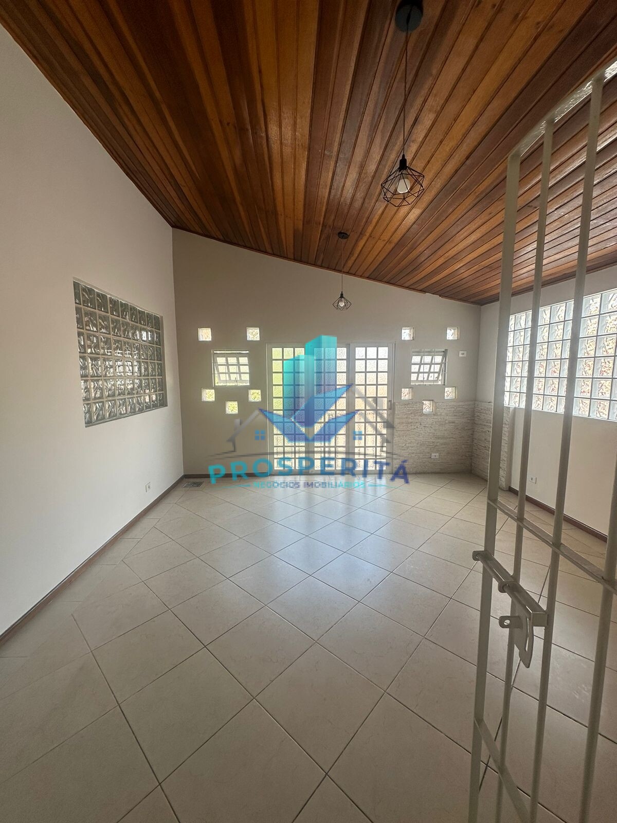 Loja-Salão para alugar com 3 quartos, 200m² - Foto 21