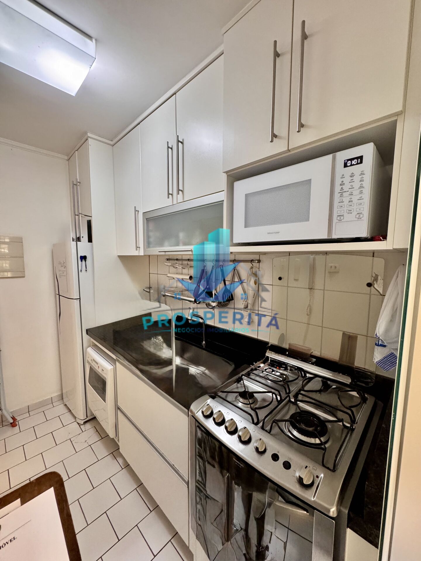 Apartamento à venda com 2 quartos, 48m² - Foto 12