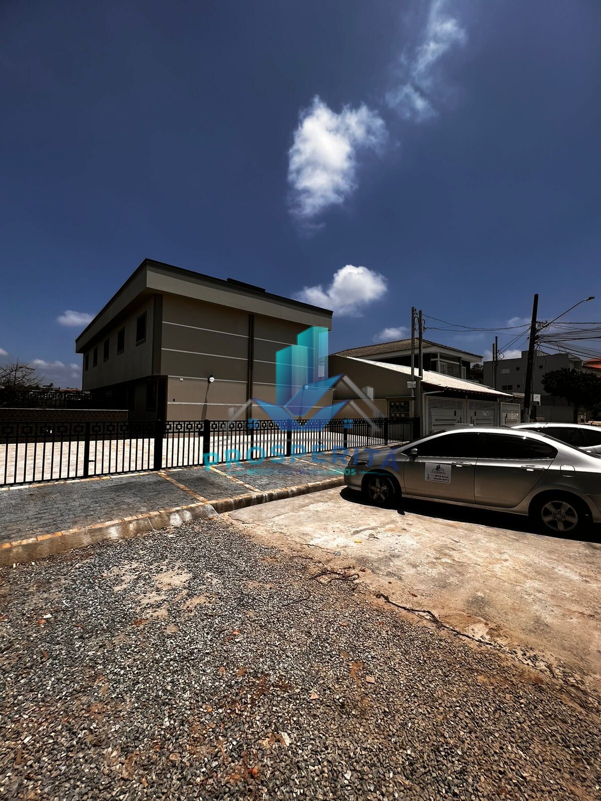 Sobrado para alugar com 3 quartos, 84m² - Foto 1