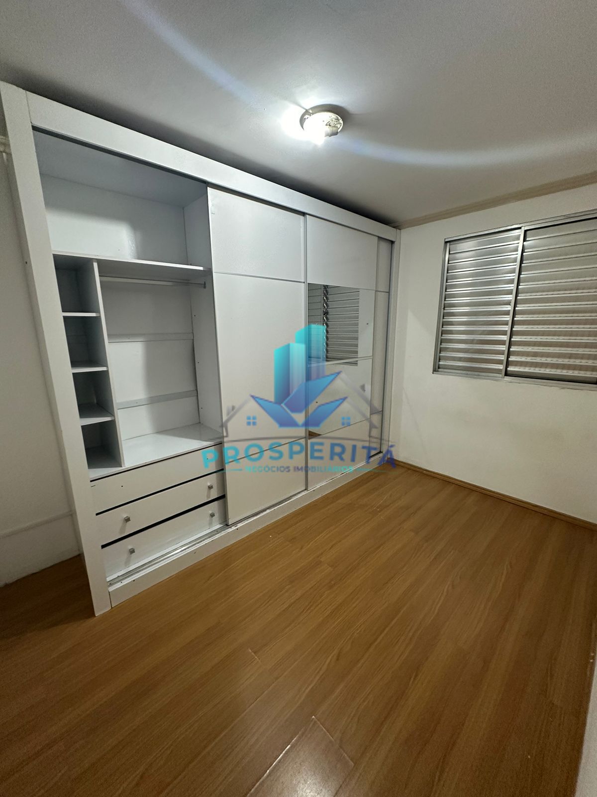 Apartamento para alugar com 2 quartos, 53m² - Foto 8