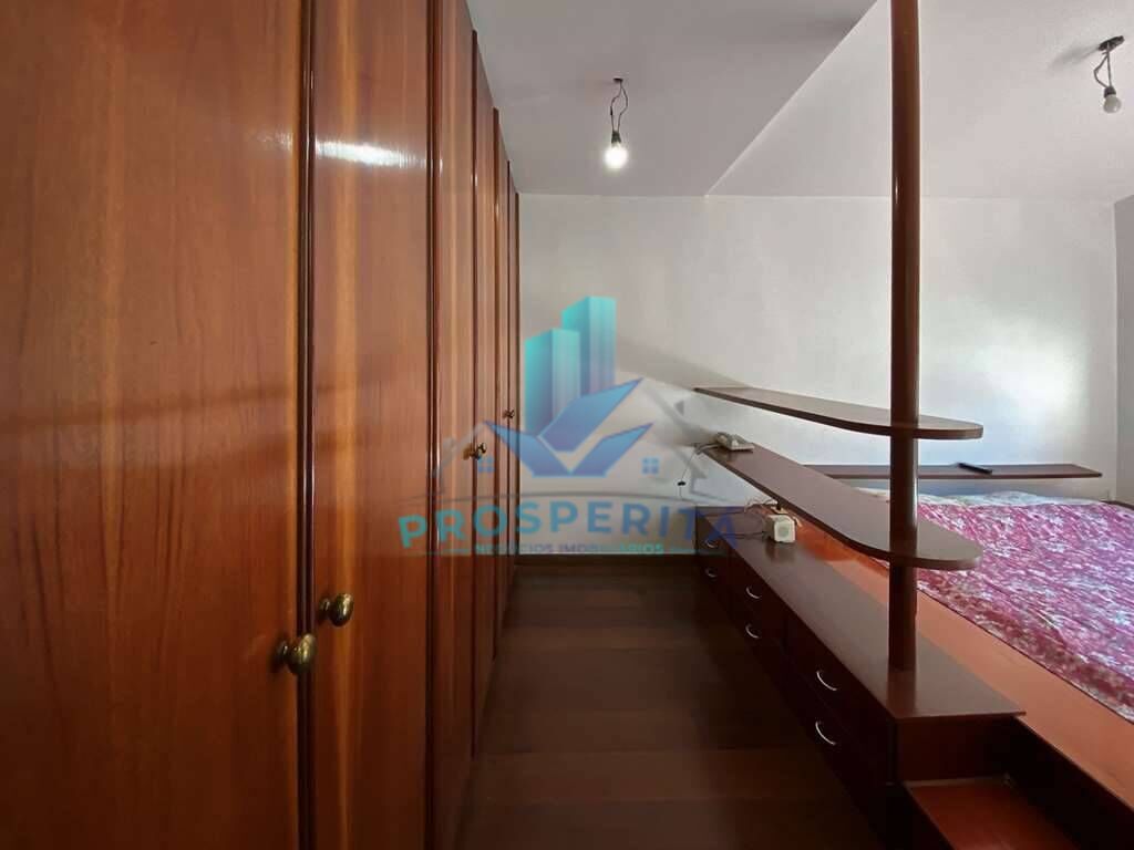 Casa à venda com 4 quartos, 304m² - Foto 24