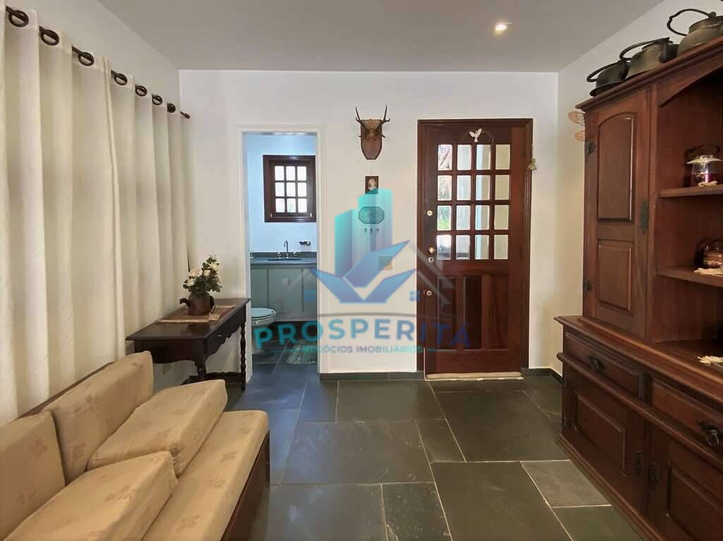 Casa à venda com 4 quartos, 304m² - Foto 8