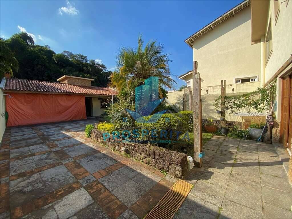 Casa à venda com 4 quartos, 304m² - Foto 37