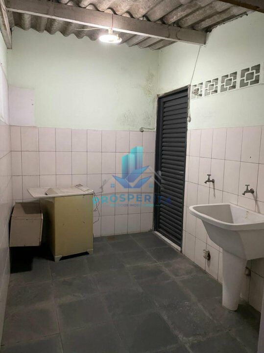 Sobrado para alugar com 3 quartos, 300m² - Foto 29