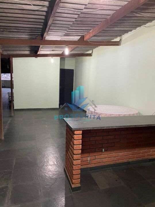 Sobrado para alugar com 3 quartos, 300m² - Foto 23