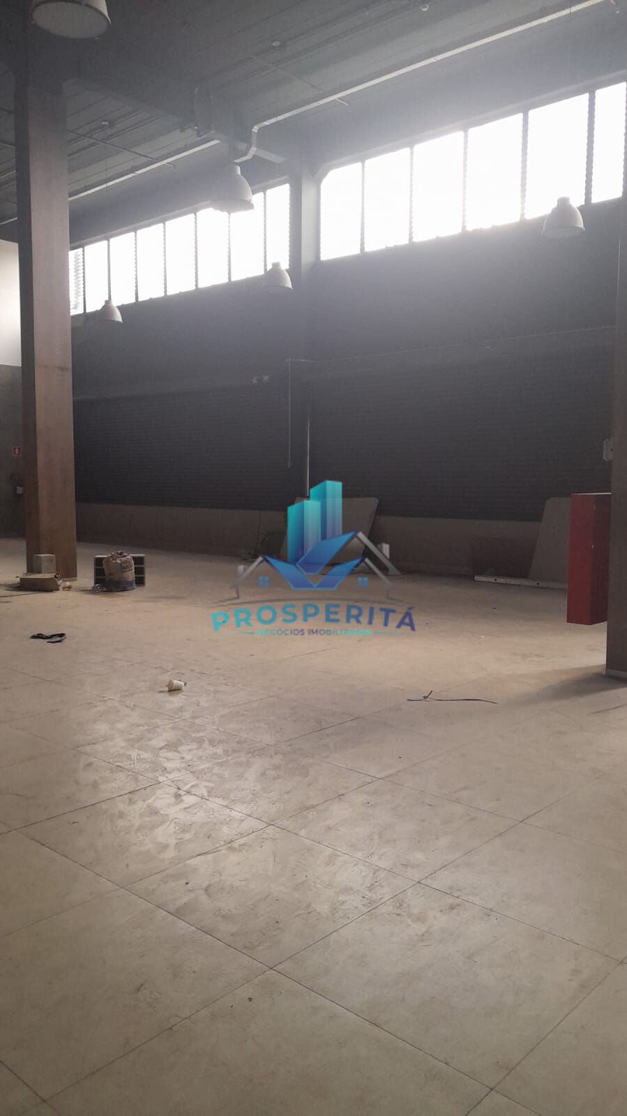 Depósito-Galpão-Armazém para alugar, 1000m² - Foto 9