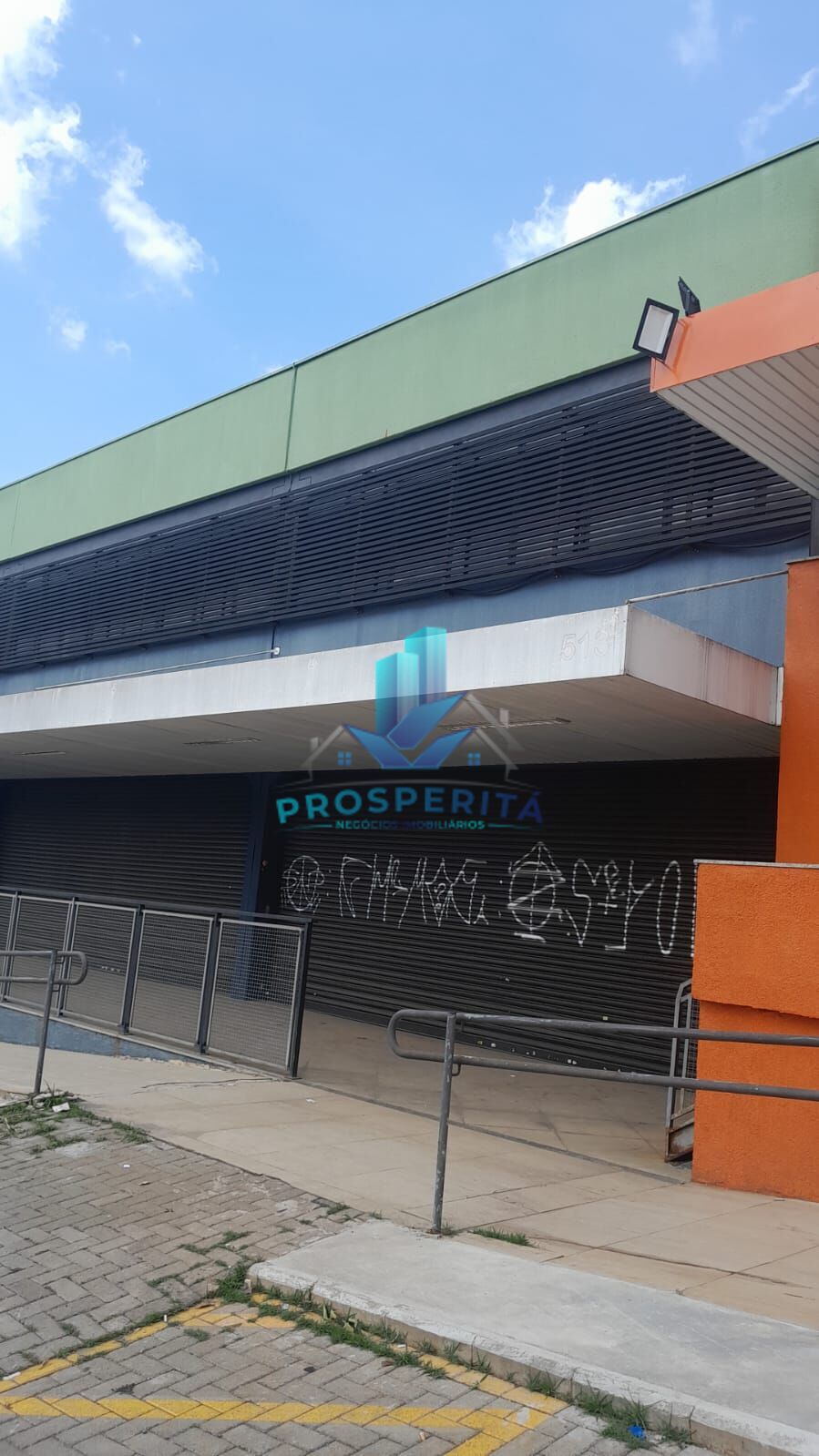 Depósito-Galpão-Armazém para alugar, 1000m² - Foto 2