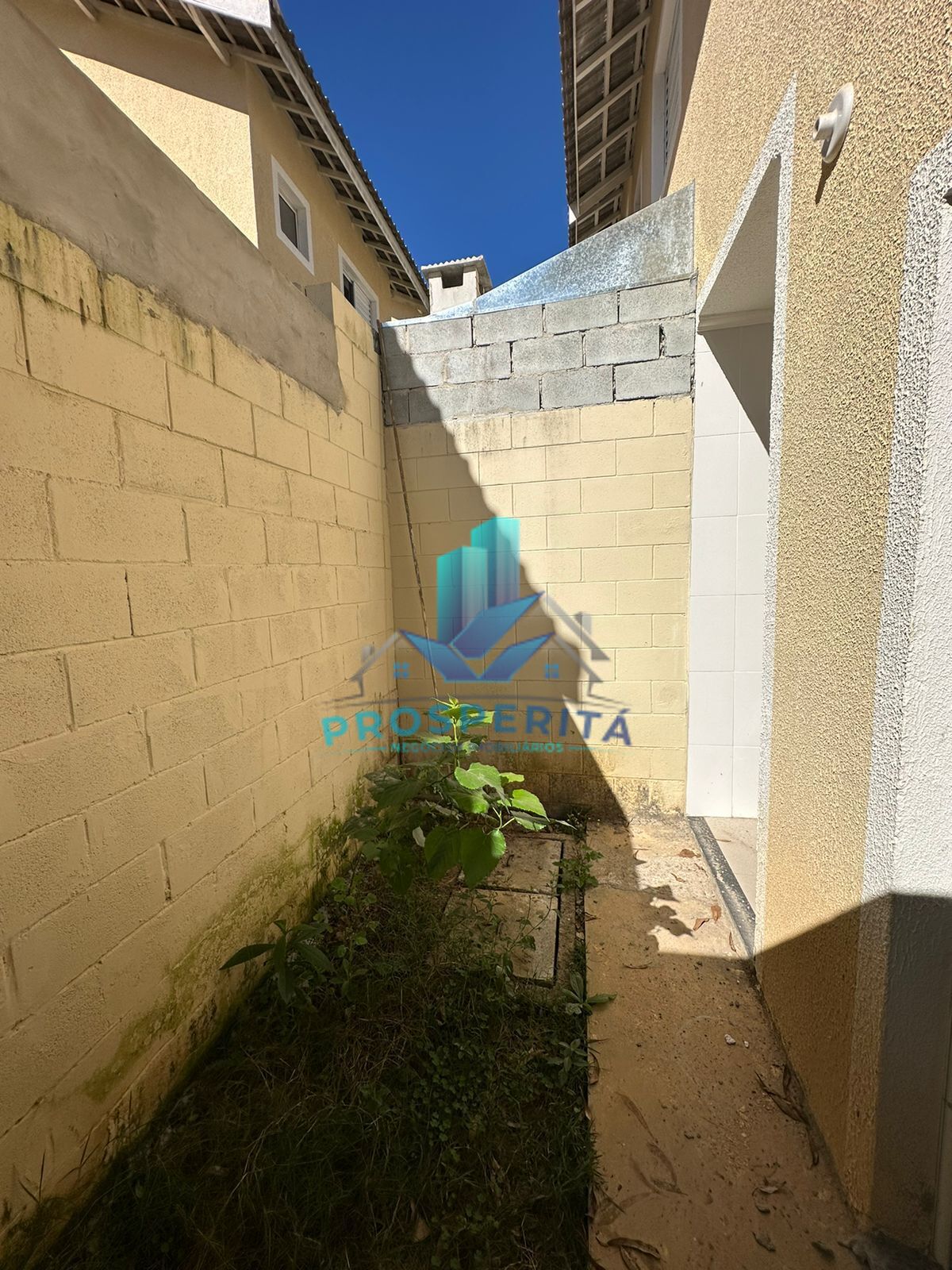 Casa de Condomínio para alugar com 2 quartos, 48m² - Foto 14