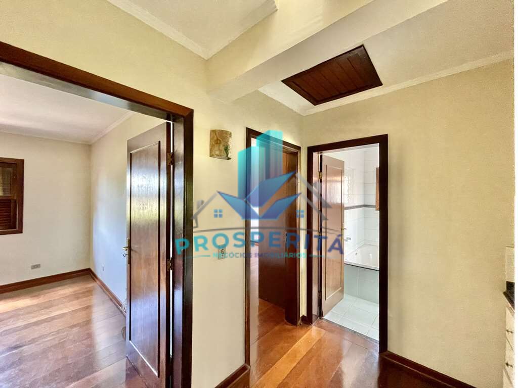 Casa à venda com 4 quartos, 372m² - Foto 29