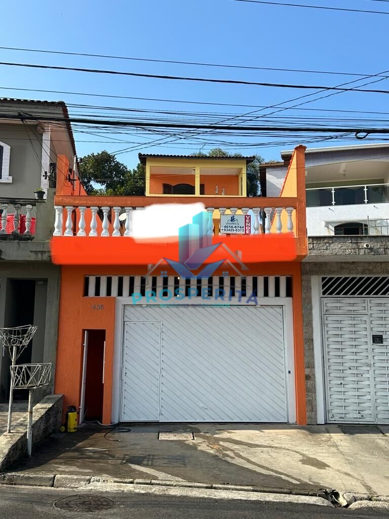 Sobrado à venda com 3 quartos, 225m² - Foto 1