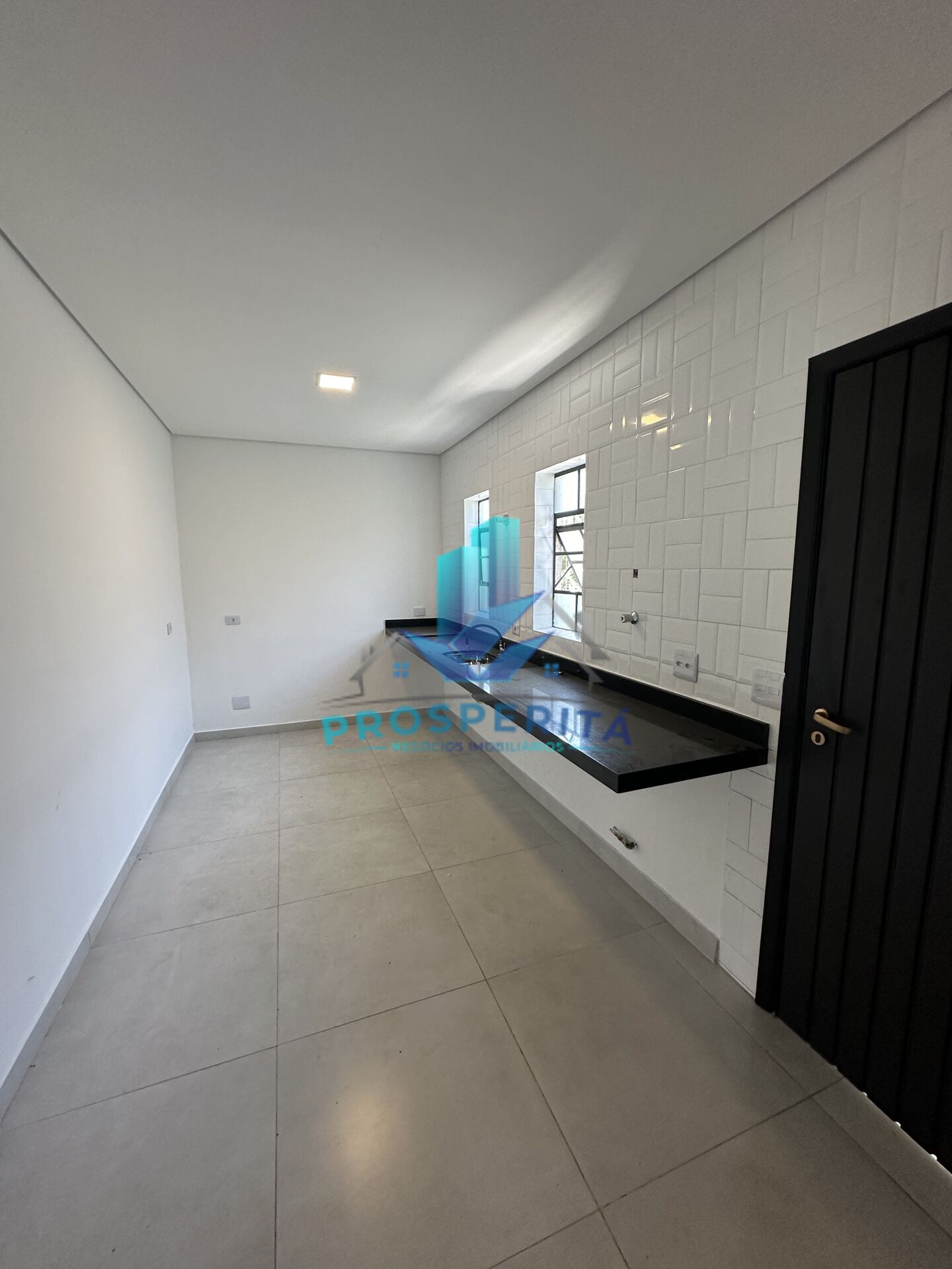 Casa à venda com 3 quartos, 200m² - Foto 21