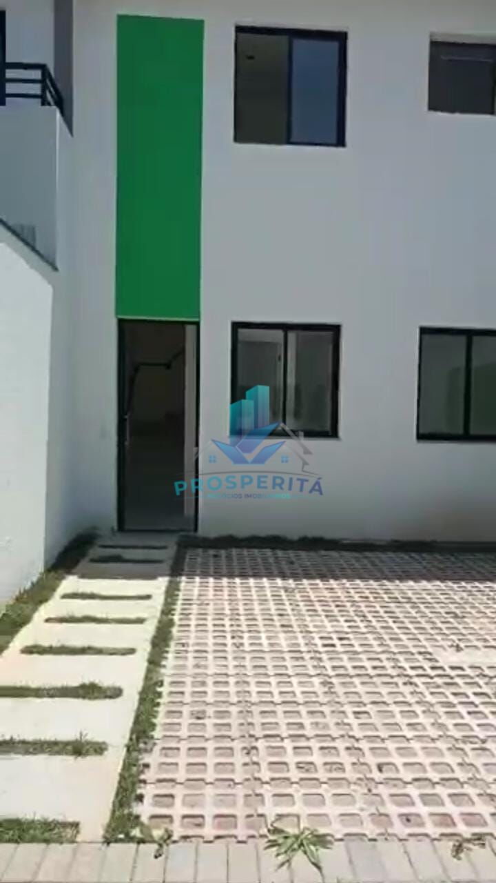 Sobrado à venda com 2 quartos, 67m² - Foto 3