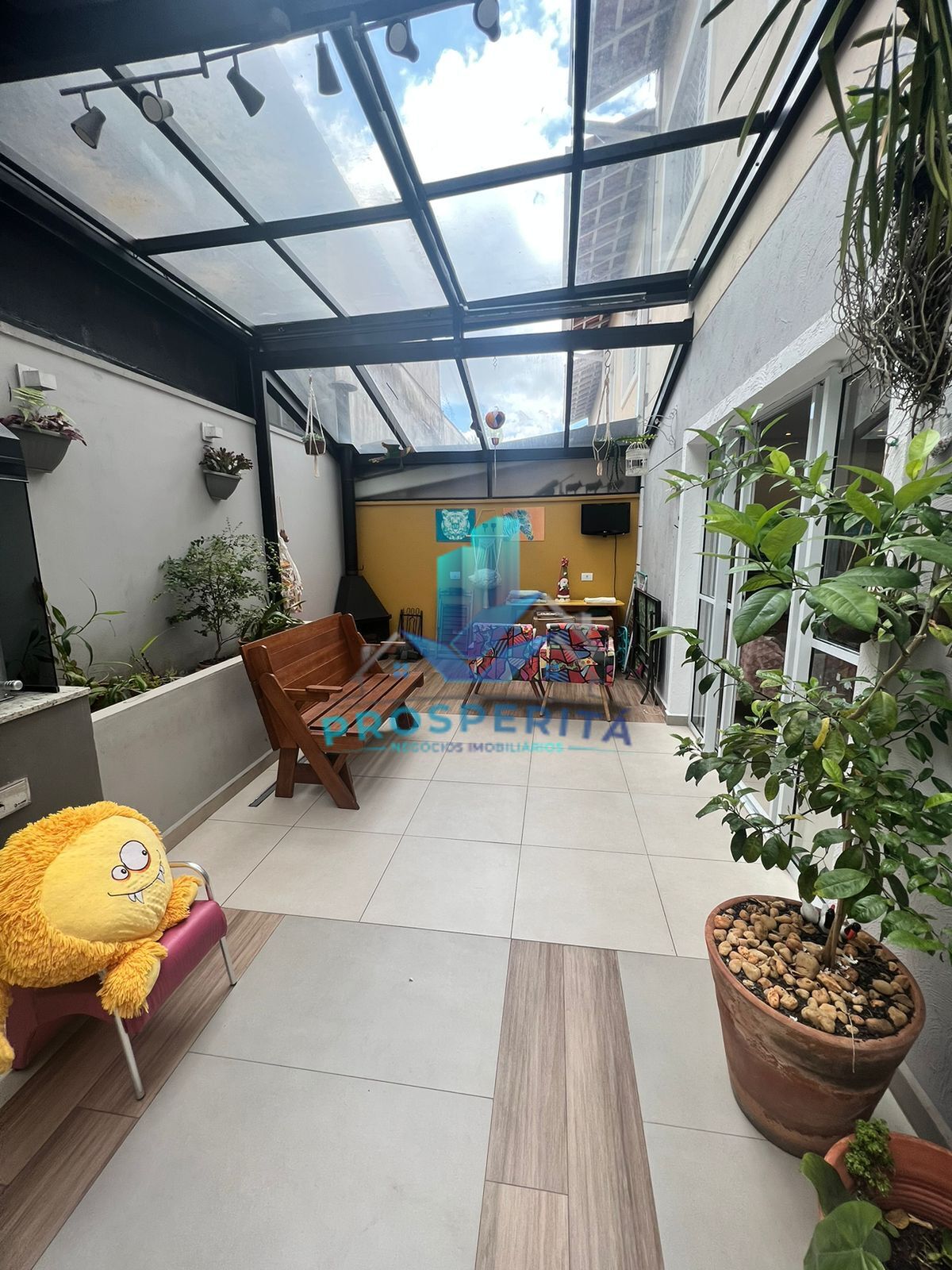 Casa de Condomínio para alugar com 3 quartos, 80m² - Foto 11