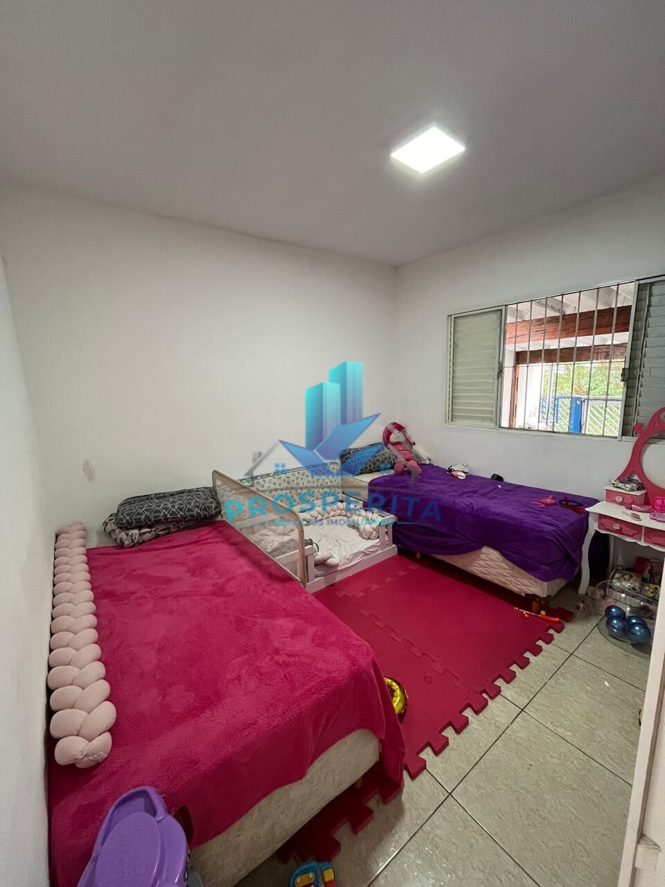 Casa à venda com 2 quartos, 70m² - Foto 16