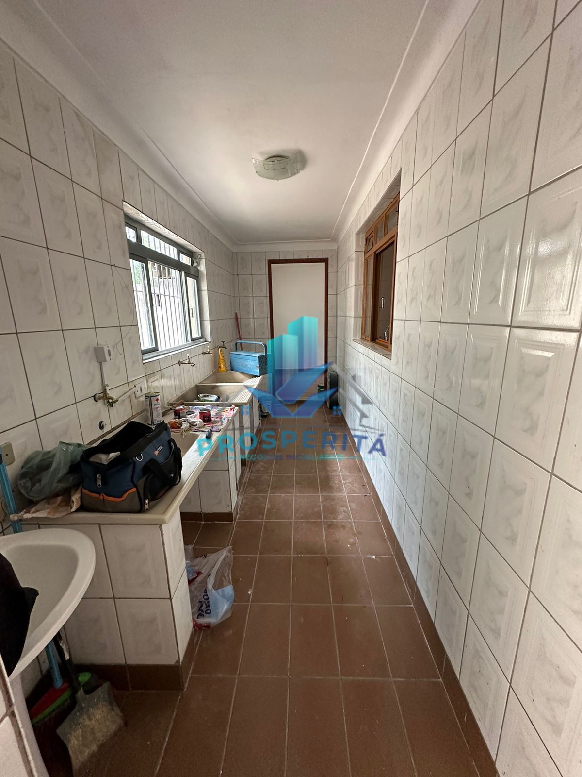 Casa para alugar com 2 quartos, 100m² - Foto 7