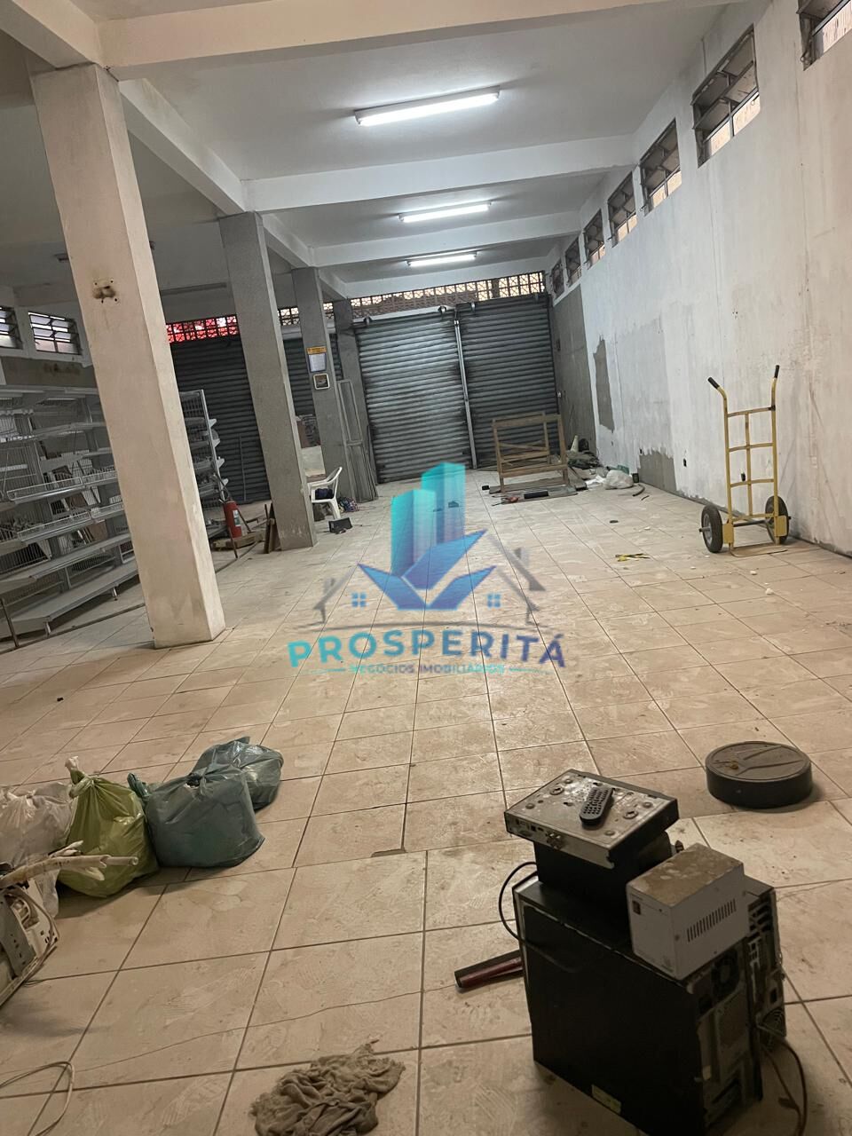 Loja-Salão para alugar, 250m² - Foto 6