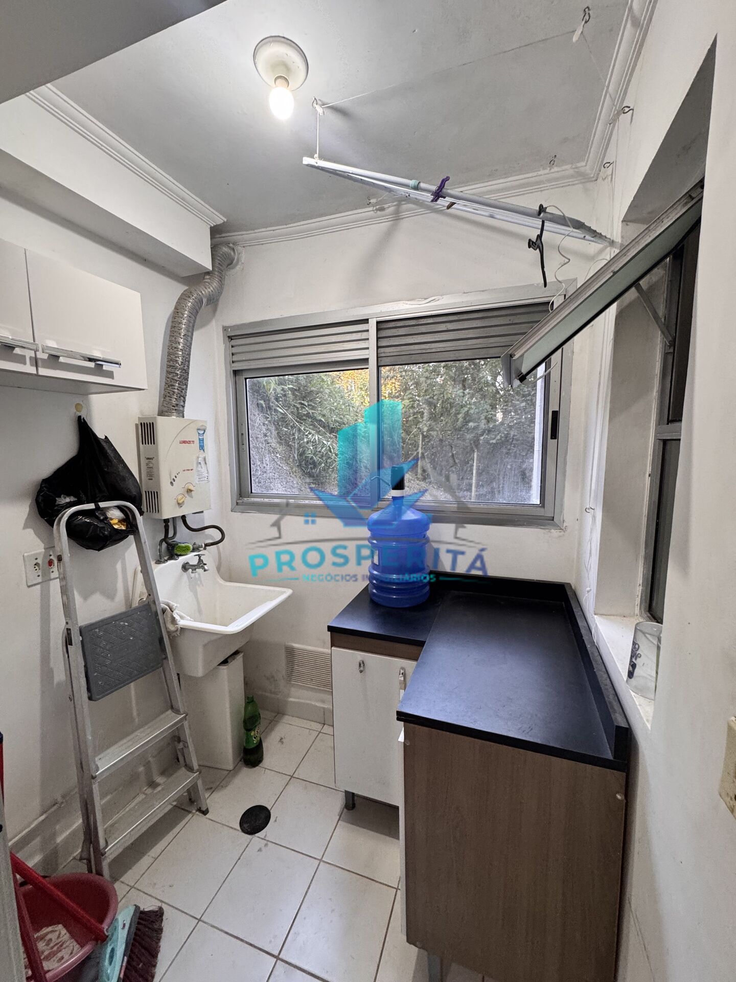 Apartamento à venda com 2 quartos, 64m² - Foto 10