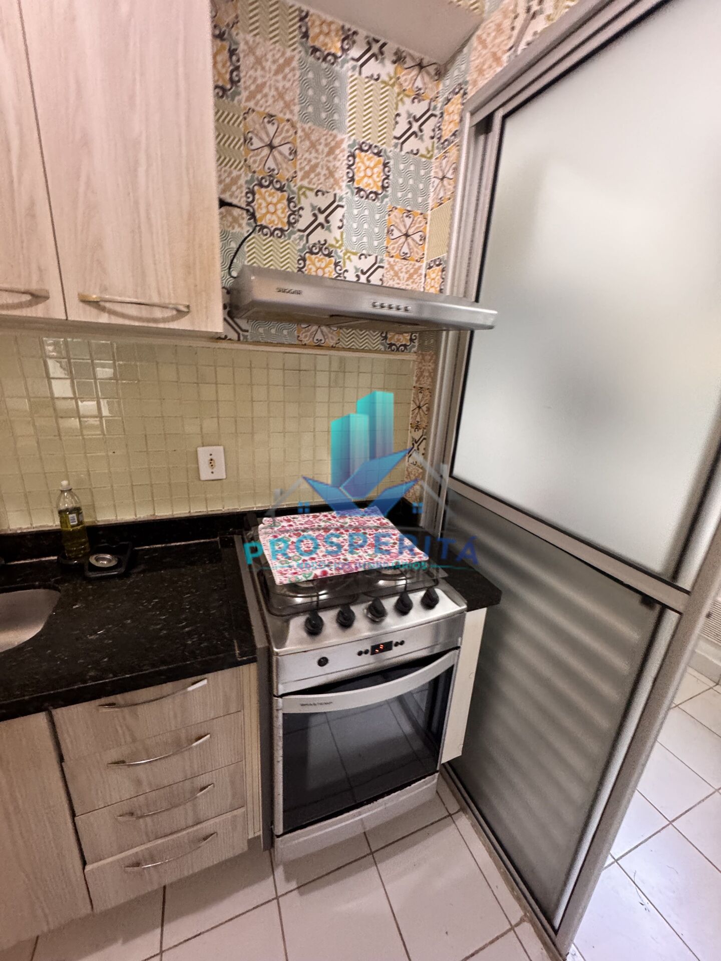 Apartamento à venda com 2 quartos, 64m² - Foto 9