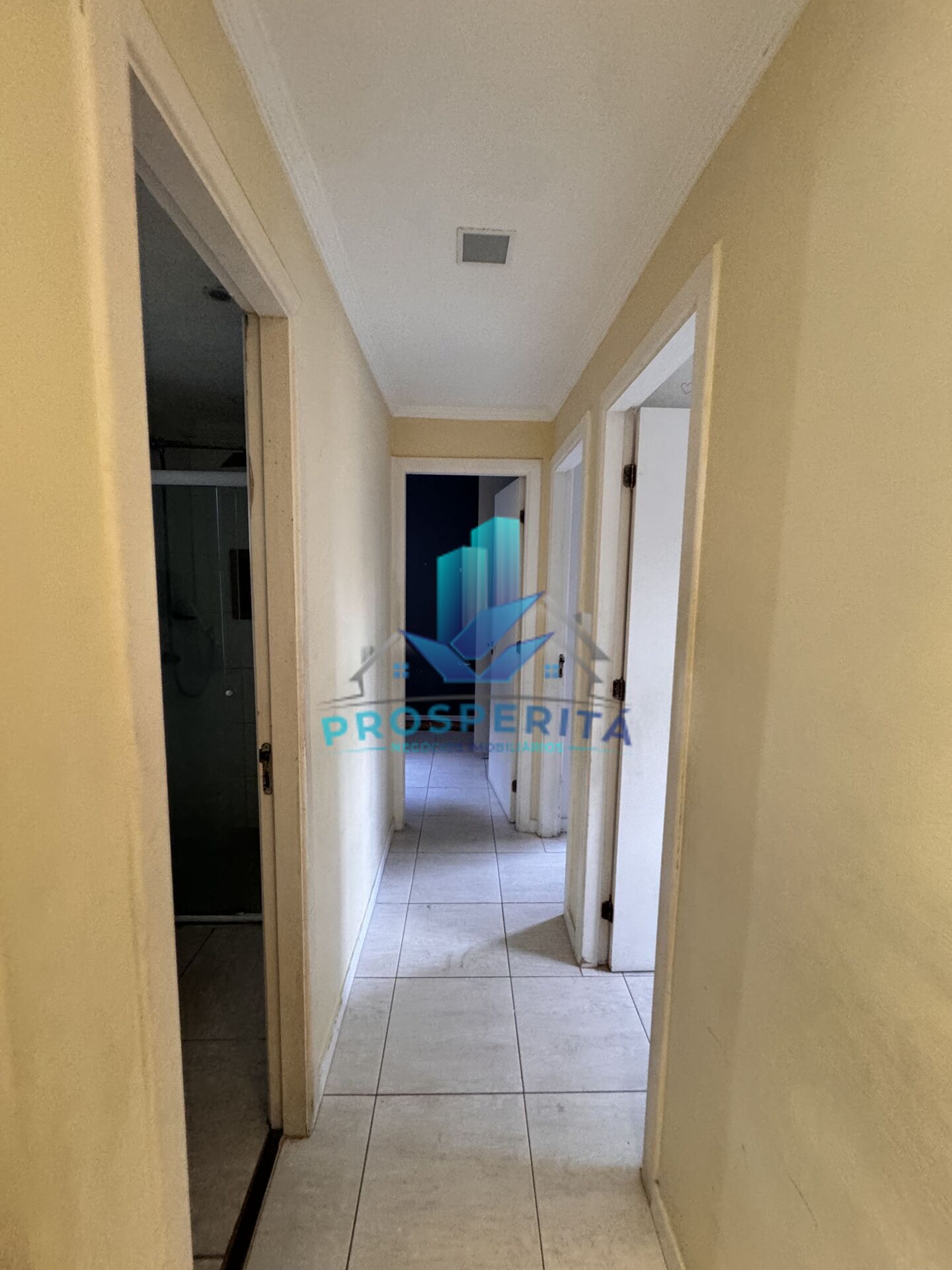 Apartamento à venda com 2 quartos, 64m² - Foto 11