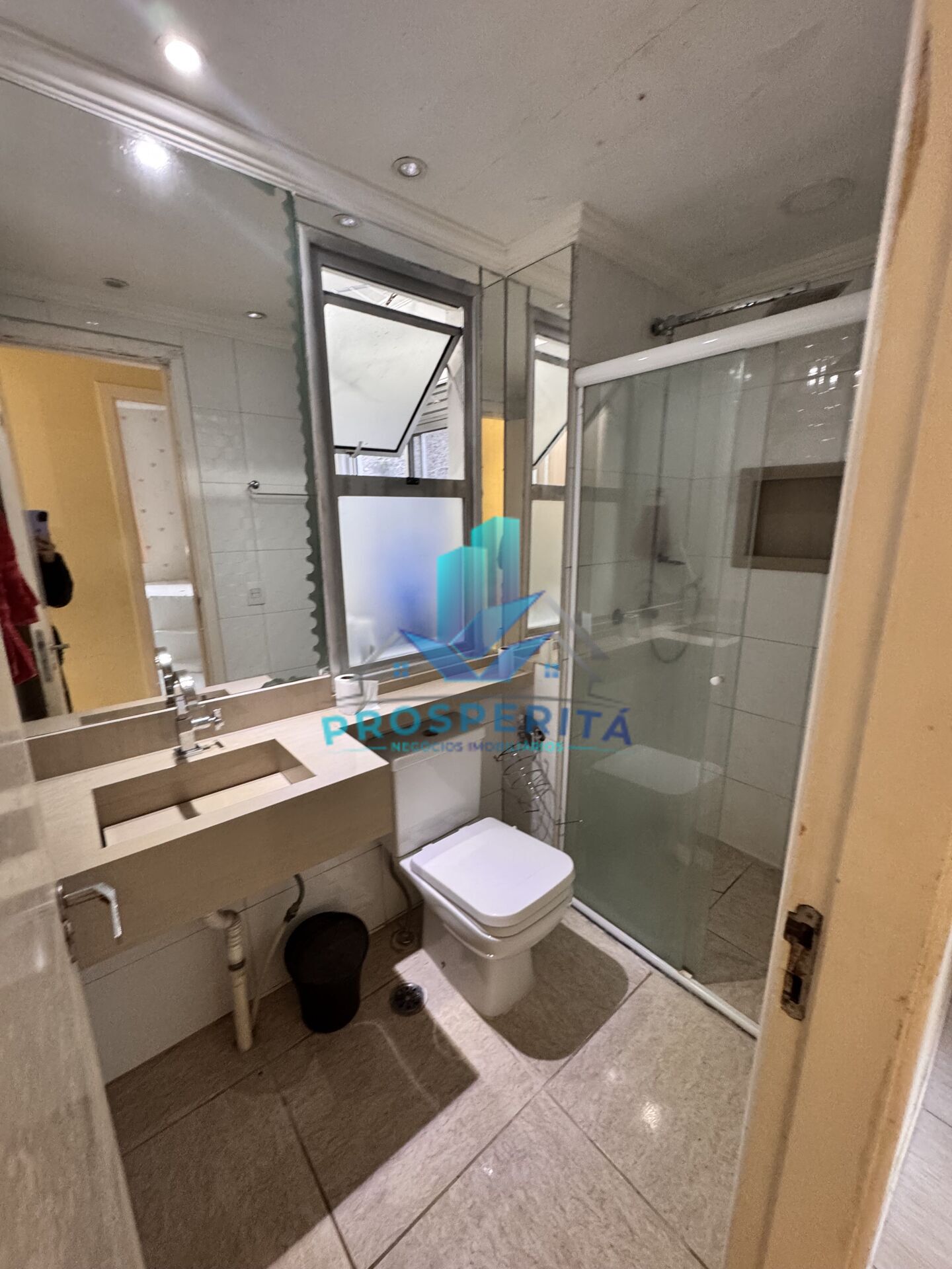 Apartamento à venda com 2 quartos, 64m² - Foto 12
