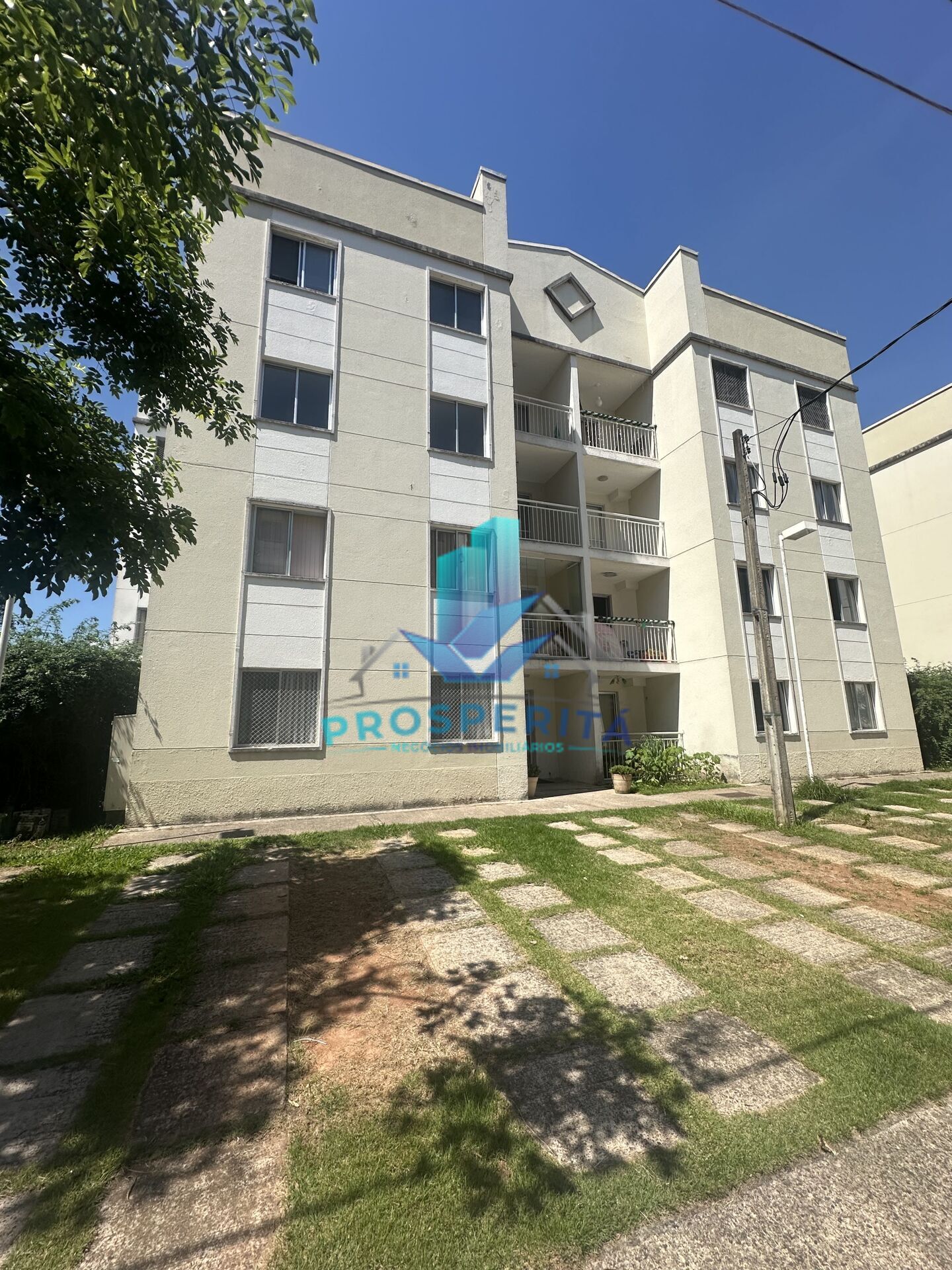 Apartamento para alugar com 3 quartos, 64m² - Foto 1