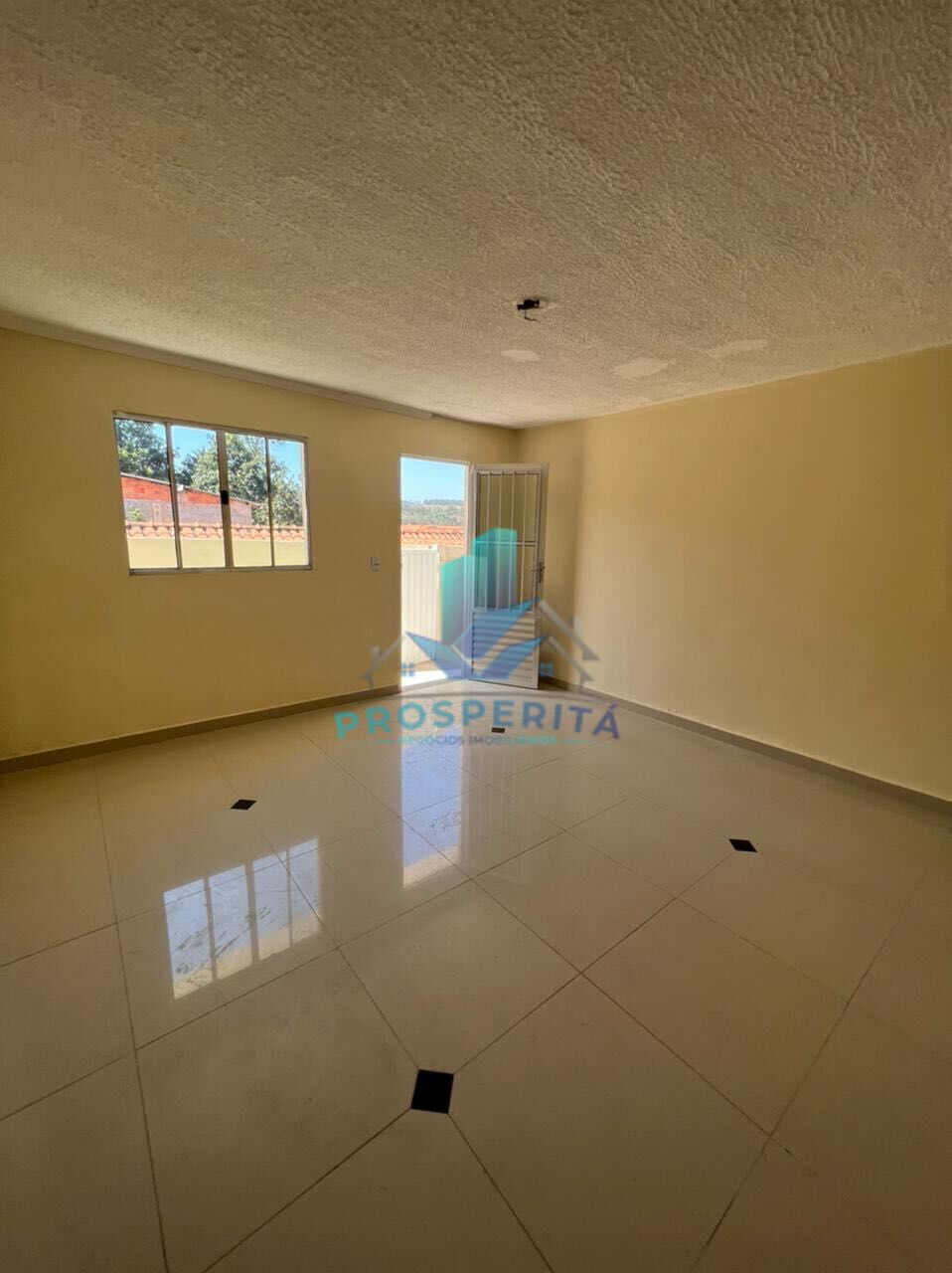 Casa à venda com 2 quartos, 250m² - Foto 18