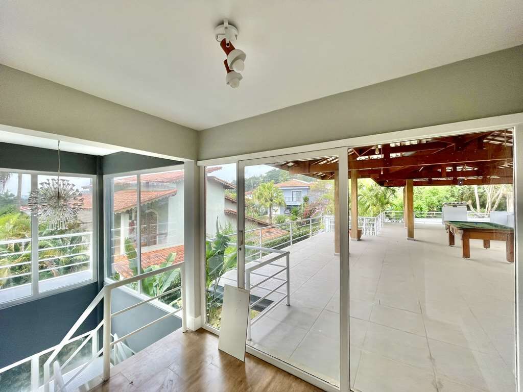 Casa à venda com 3 quartos, 400m² - Foto 38