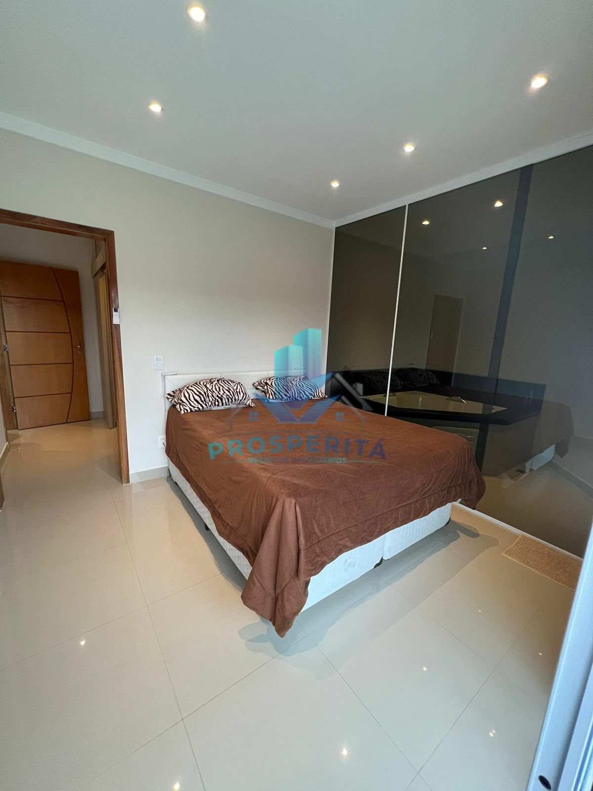 Casa à venda com 3 quartos, 350m² - Foto 21