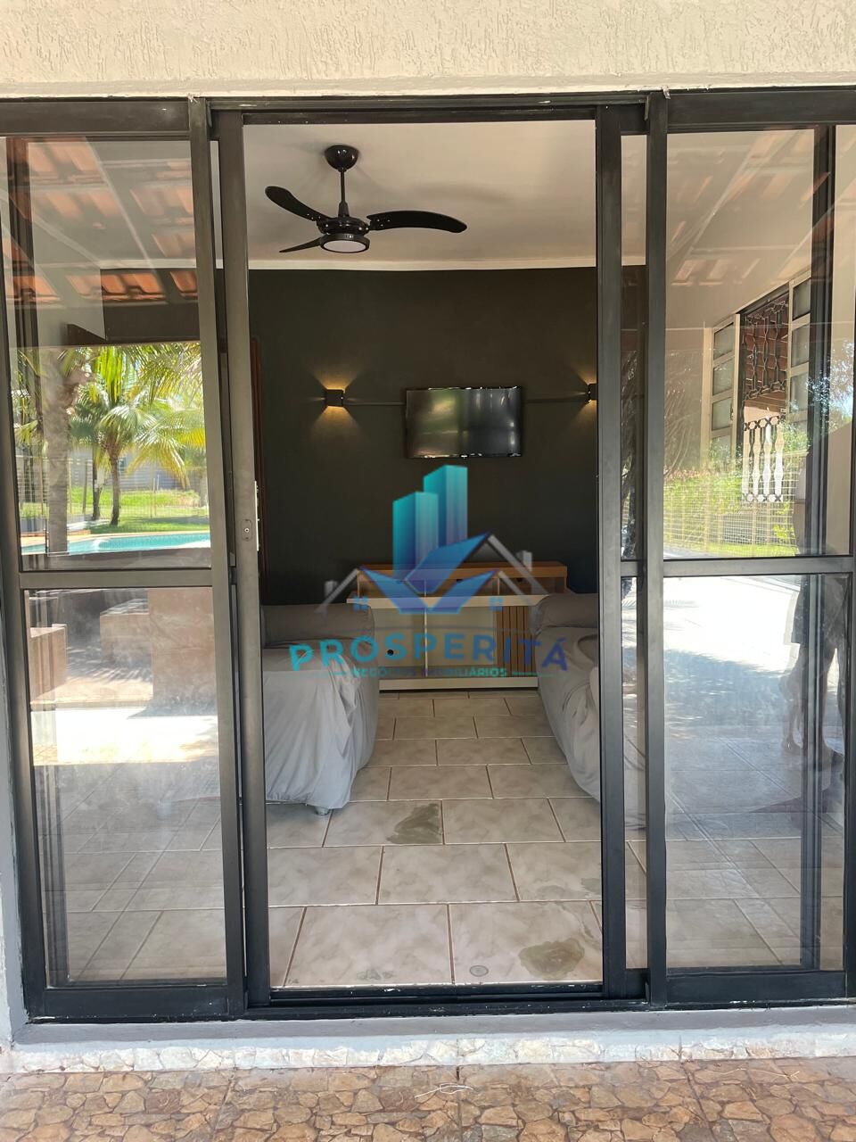 Casa à venda com 2 quartos, 155m² - Foto 13