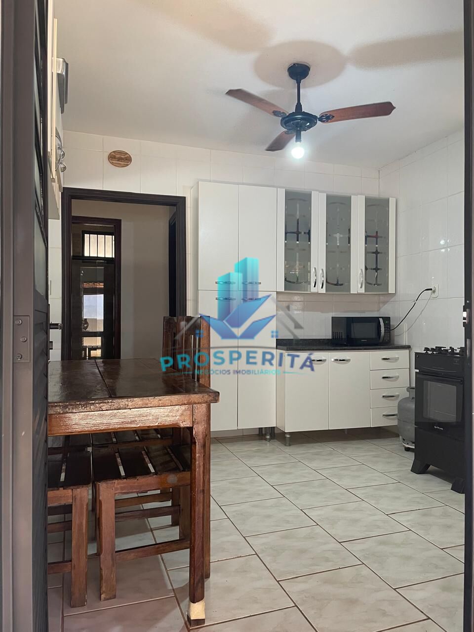 Casa à venda com 2 quartos, 155m² - Foto 10
