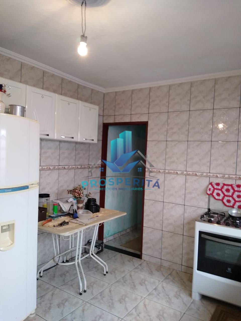 Casa à venda com 2 quartos, 105m² - Foto 4