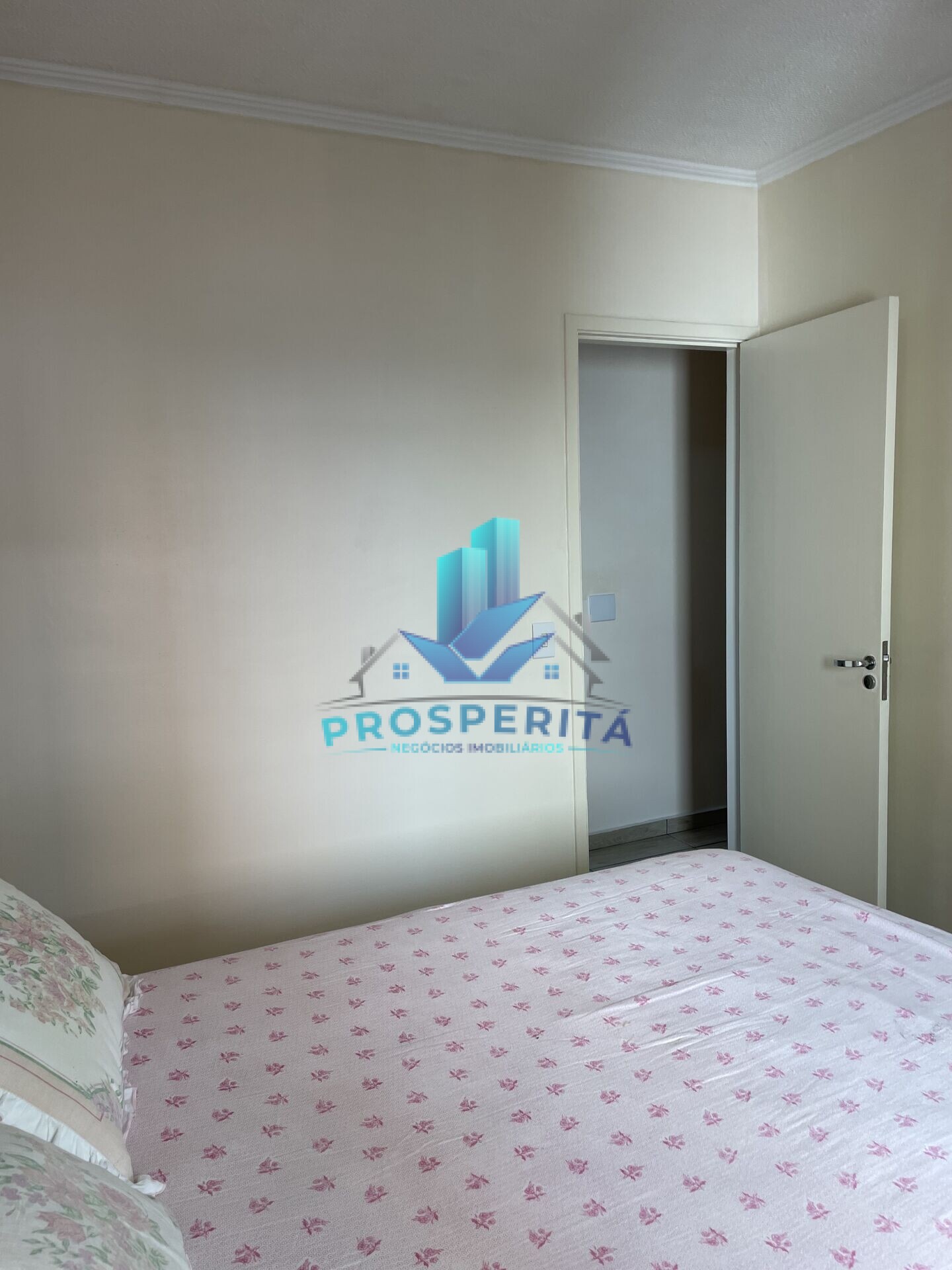 Apartamento para alugar com 2 quartos, 48m² - Foto 12