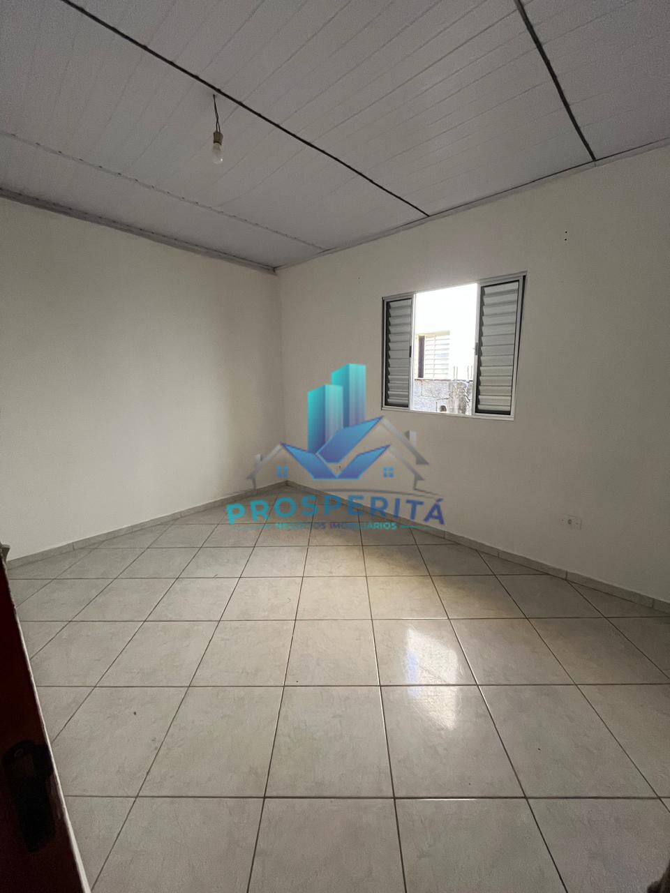 Casa para alugar com 1 quarto, 125m² - Foto 4