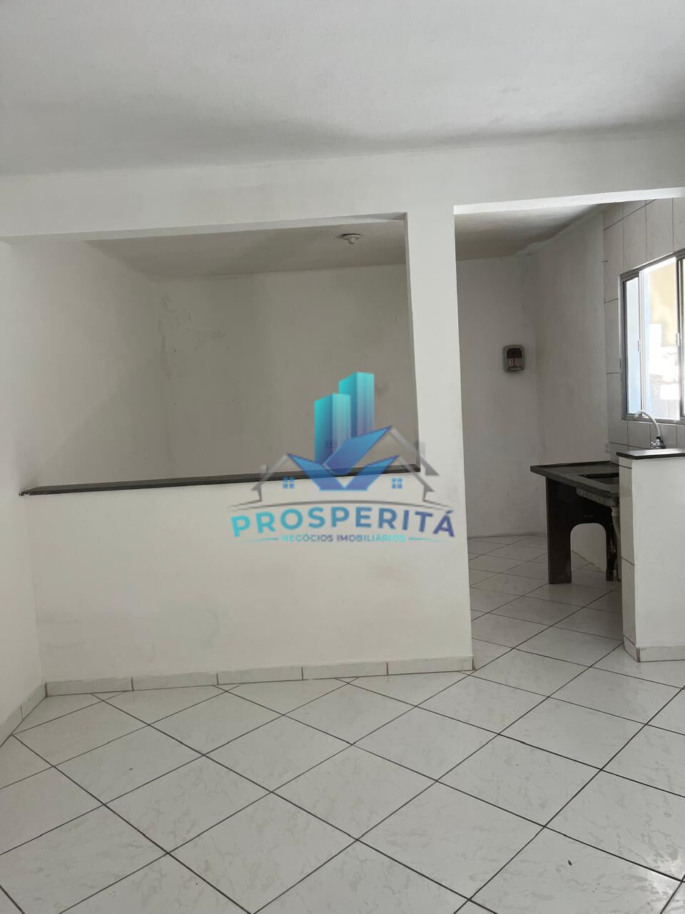 Casa para alugar com 1 quarto, 125m² - Foto 2