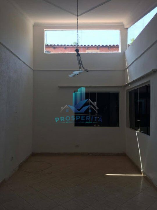 Casa de Condomínio à venda com 3 quartos, 390m² - Foto 4