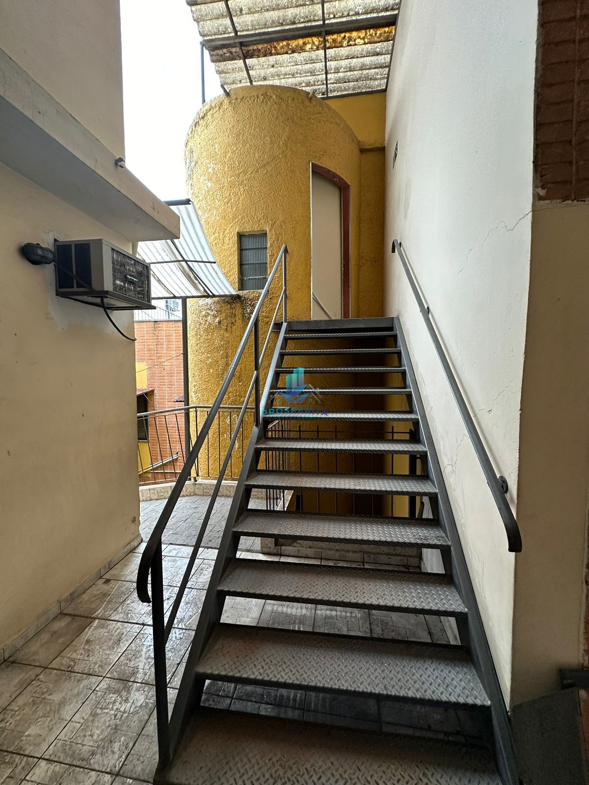 Prédio Inteiro para alugar com 20 quartos, 630m² - Foto 14