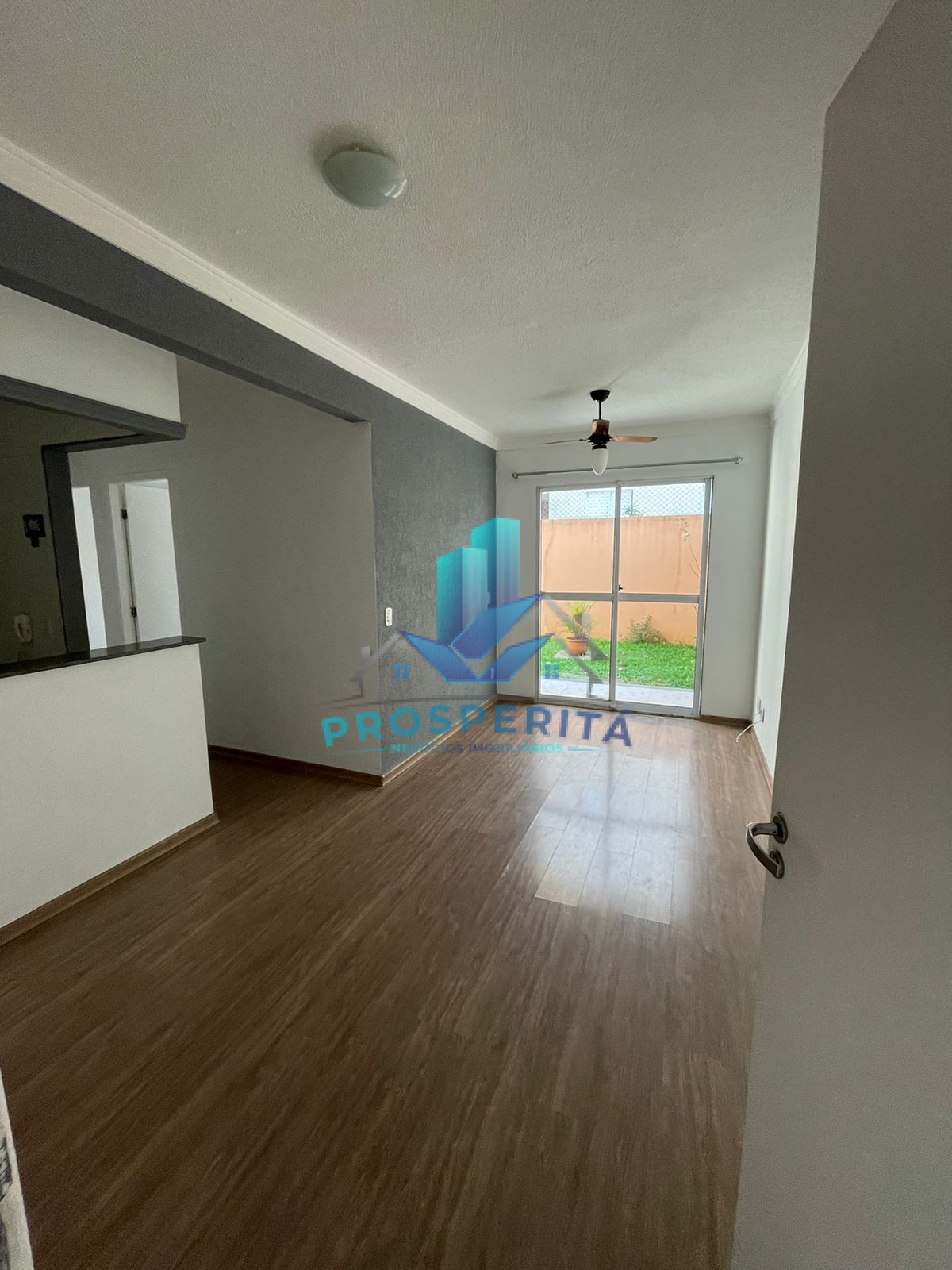 Apartamento à venda com 2 quartos, 50m² - Foto 4