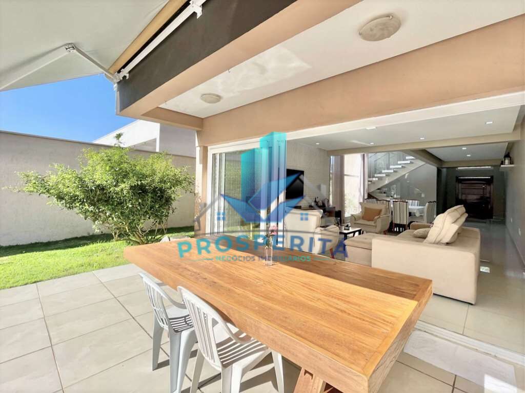 Casa à venda com 4 quartos, 315m² - Foto 17