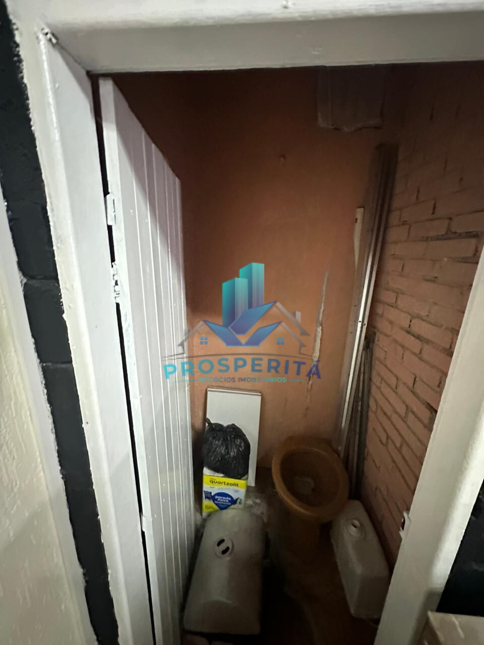 Casa à venda com 2 quartos, 200m² - Foto 7