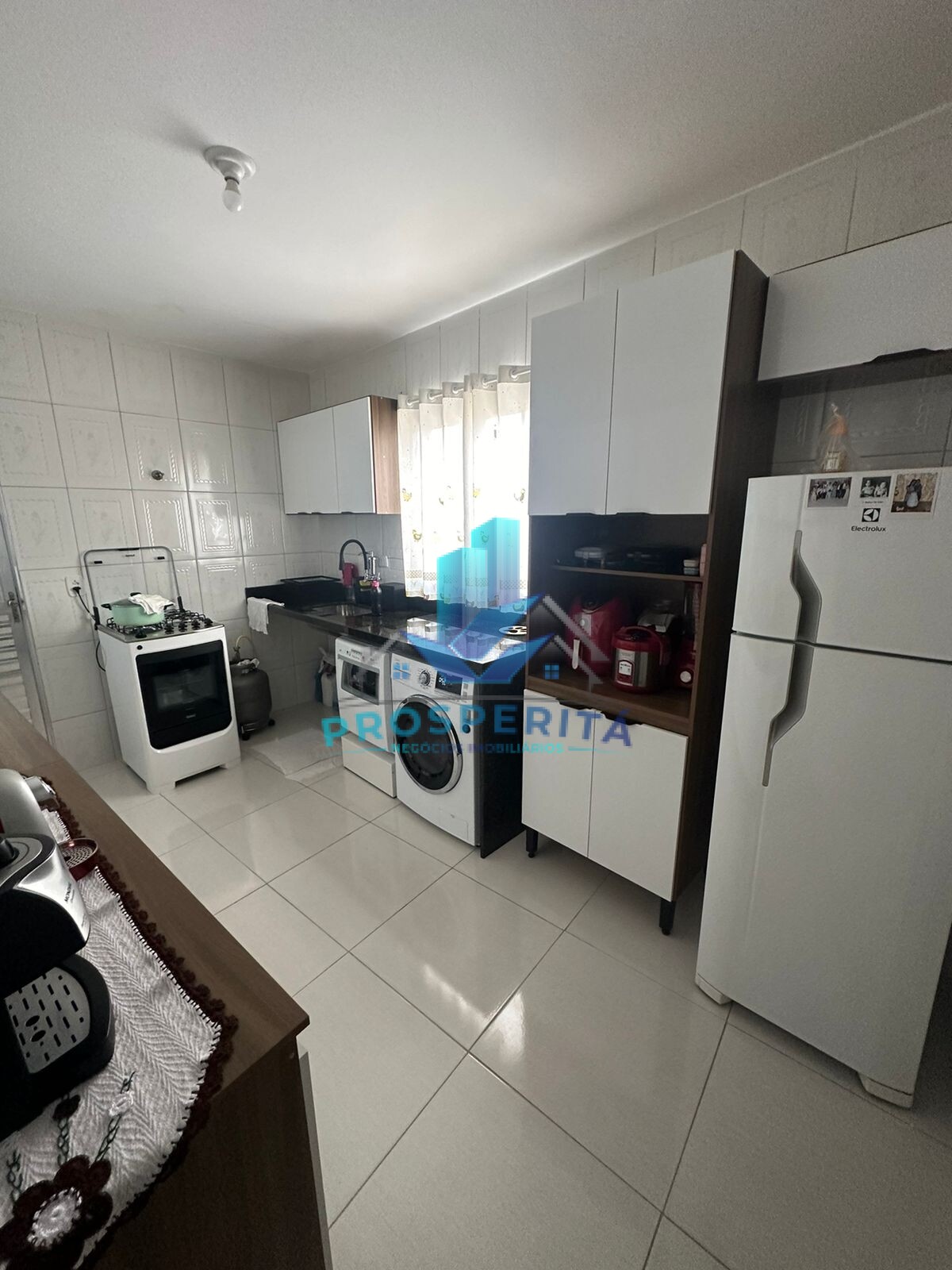 Casa à venda com 2 quartos, 200m² - Foto 13